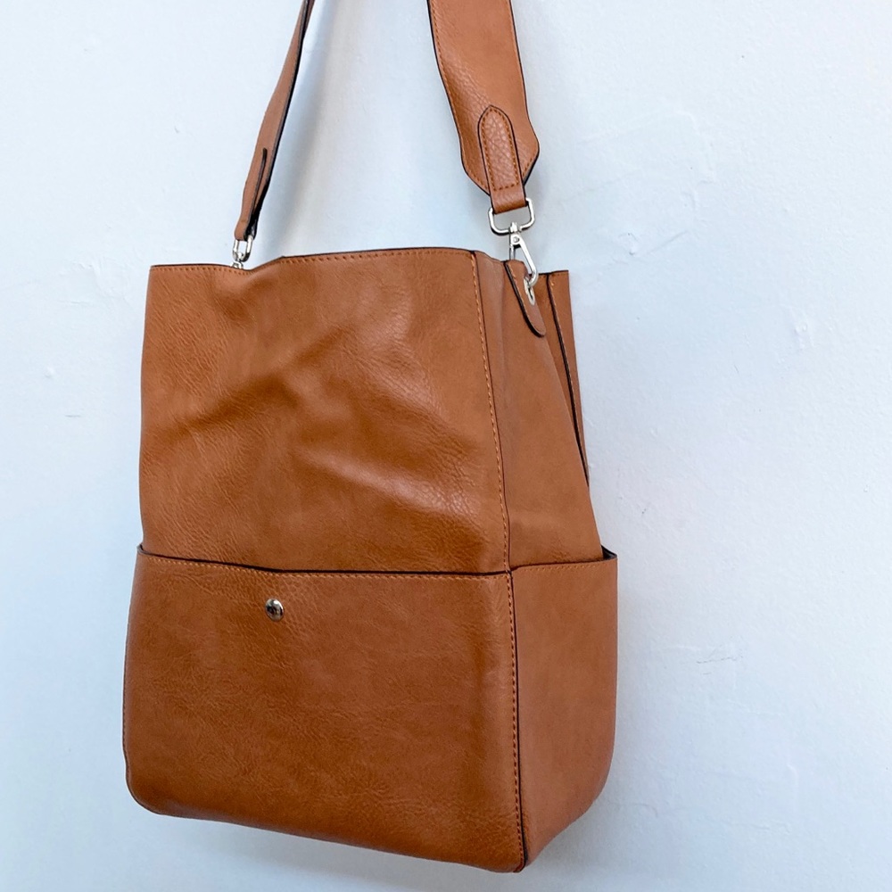 Vegan leather bucket tote